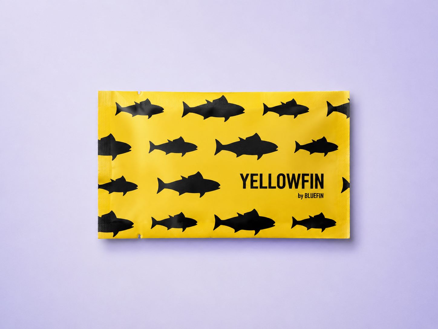 Для сети суши-баров и доставки Yellowfin изготовлены влажные салфетки 60×100 мм в индивидуальной упаковке с фирменным дизайном. Матовое лаковое покрытие придаёт упаковке стильный внешний вид и подчёркивает узнаваемость бренда.